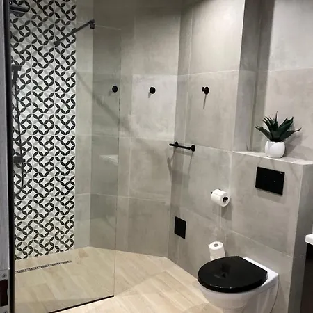 Anna Apartment