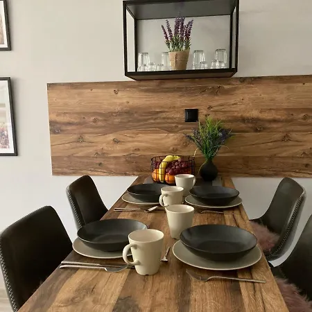 Anna Apartment