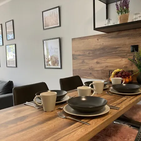 Anna Apartment